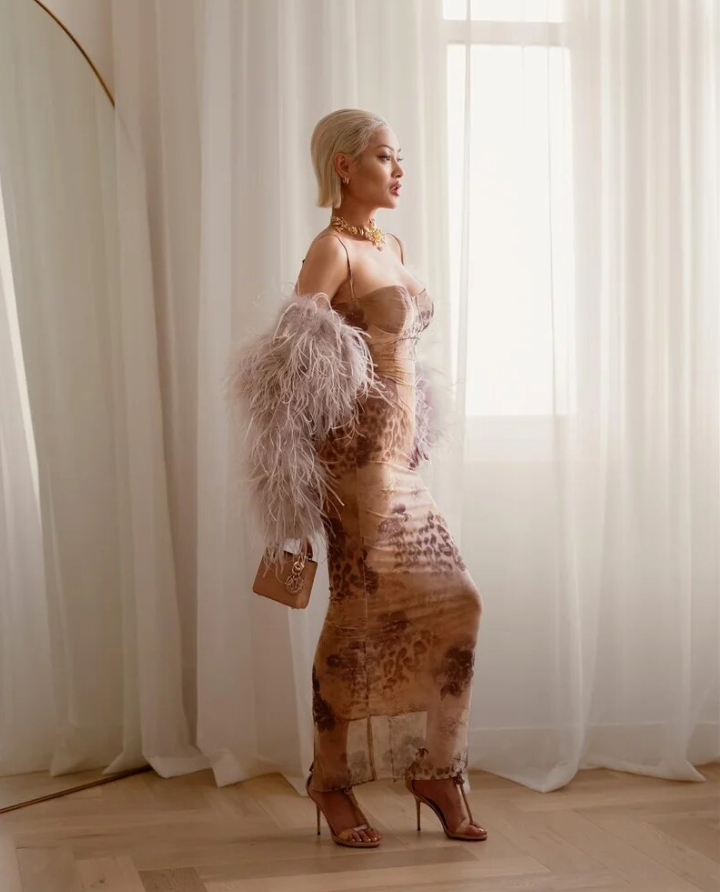 Laarhoven™ | Jurk voor een date night